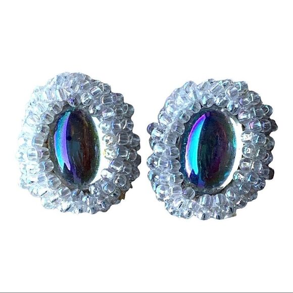 White iridescent hand beaded pierced earrings fabulous colors and artist design - Picture 14 of 15